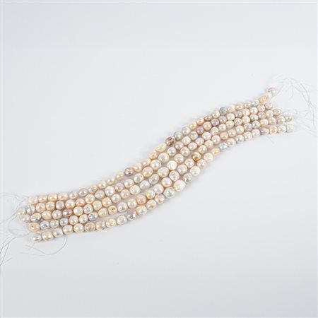 CINQUE FILI di perle coltivate