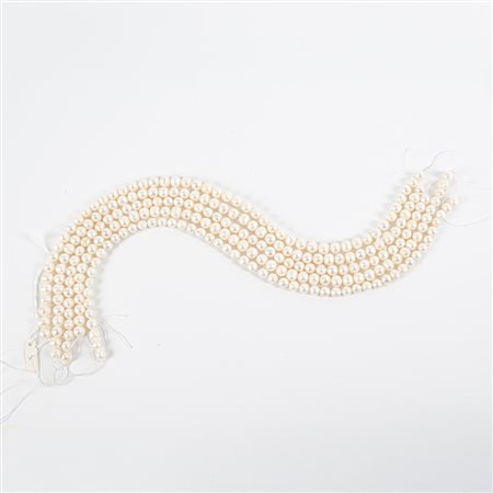 CINQUE FILI di perle coltivate