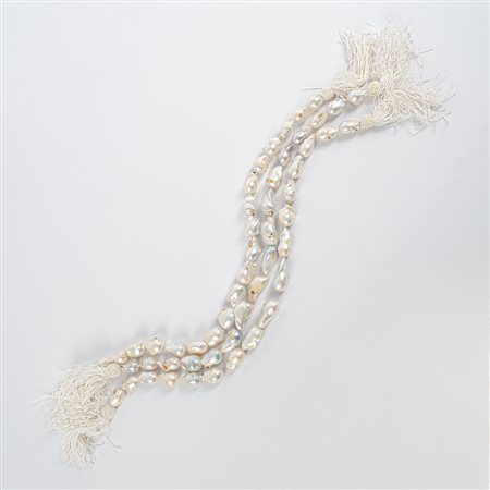 TRE FILI di perle scaramazze