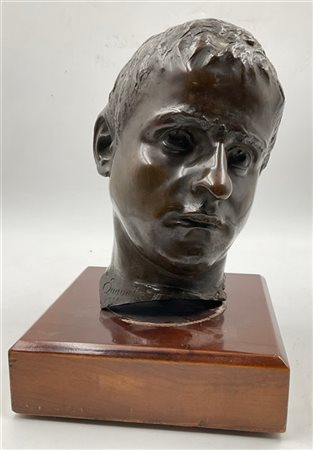 Emilio Quadrelli "Testa di ragazzo" 1888
scultura in bronzo (h cm 25) 
firmata e