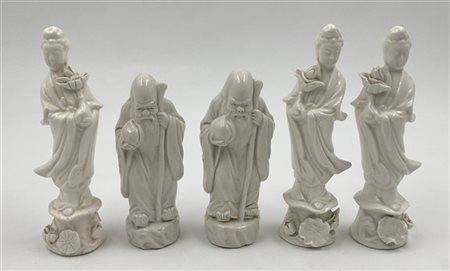 Due shoulao e tre figure femminili in porcellana Blanc de Chine. Cina, secolo X