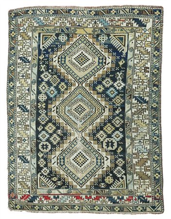 Tappeto Schirwan, Caucaso, fine secolo XIX. Decoro Kuba con tre medaglioni romb