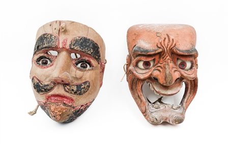 Arte orientale, secolo XIX-XX. Lotto composto da una maschera da teatro giappon