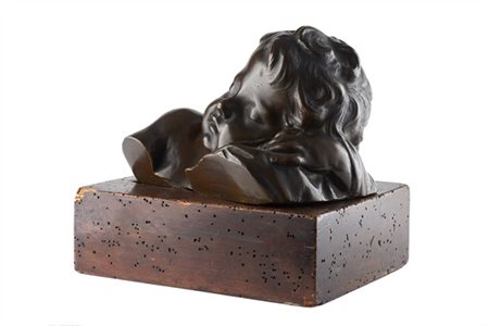 Ignoto scultore di fine Secolo XIX 

"Busto di bimbo dormiente" 
scultura in br