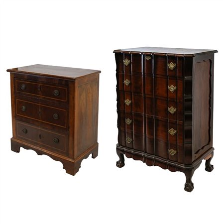 Lotto composto da due diversi mobili cassettiera in legni vari di cui uno con p