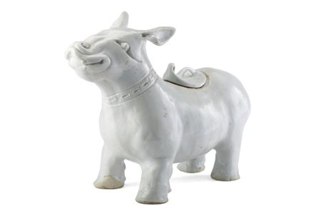 Animale fantastico in porcellana Blanc de Chine 
Cina, dinastia Qing (1644-1911