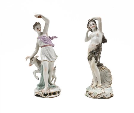 Manifattura di Samson, secolo XIX. Venere e Diana, due figure in porcellana pol