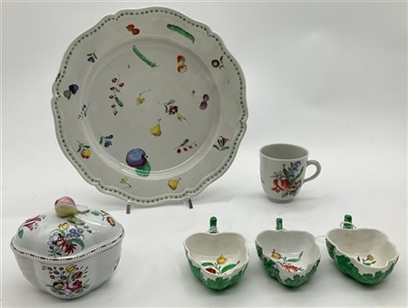 Manifattura di Ginori, Doccia, secolo XVIII-XIX. Lotto composto da tre coppette