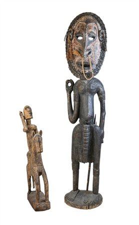 Arte africana. Lotto composto da una scultura in legno parzialmente dipinto e f