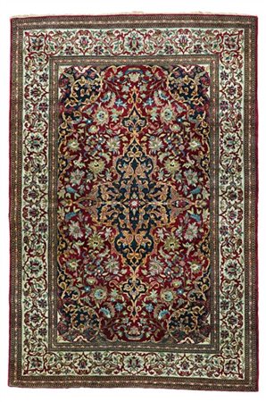 Tappeto Keshan, Persia, secolo XX. Decoro con medaglione polilobato con grandi