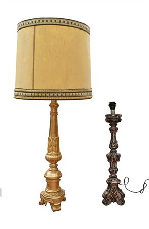 Lotto composto da due portaceri in legno intagliato di cui uno dorato. Secolo X