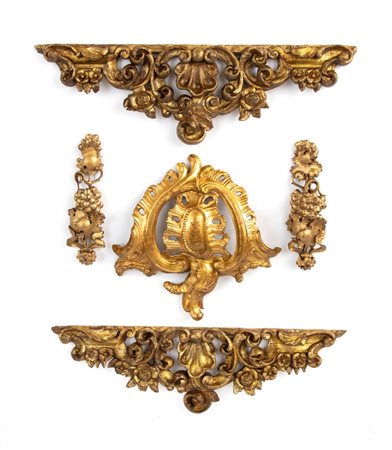  
Gruppo di fregi italiani intagliati e dorati, Luigi XVI Italia centrale, XVIII secolo
 