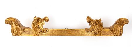  
Mantovana italiana dorata, Luigi XVI XVIII secolo
 Altezza x larghezza x profondità 21 x 112 x 26 cm