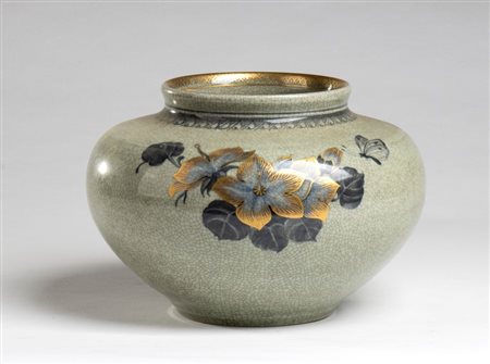 Thorkild Olsen (1890,  - 1973) 
Vaso in porcellana Royal Copenhagen Danimarca, 1960
 Altezza x diametro: 19 x 22 cm