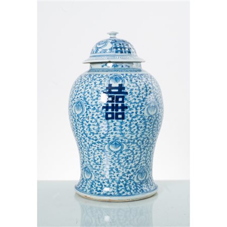 MANIFATTURA CINESE DEL XIX SECOLO, Potiche