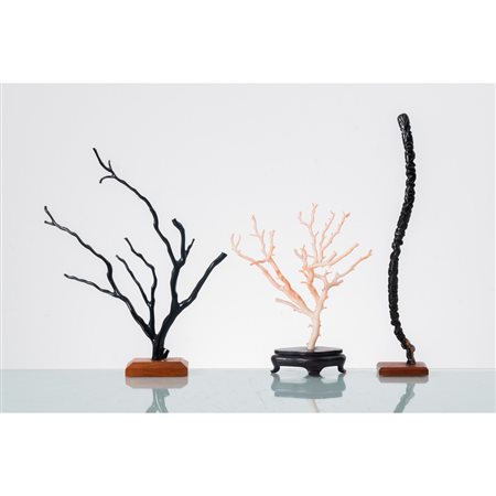 MANIFATTURA EUROPEA DEL XX SECOLO, Tre rami di corallo