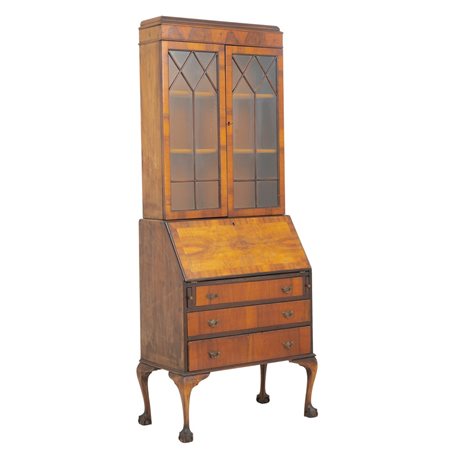 MANIFATTURA INGLESE DELLA FINE DEL XIX SECOLO, Piccolo trumeau