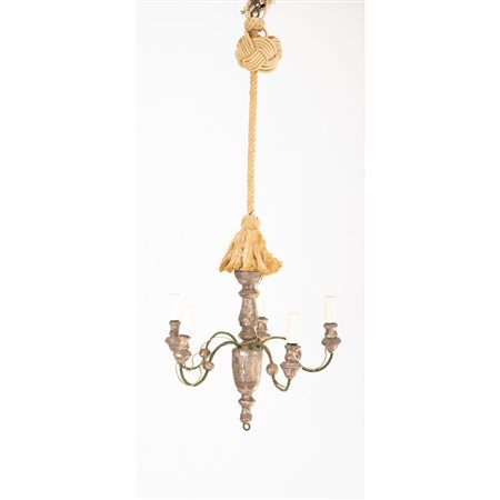 MANIFATTURA SICILIANA DEL XIX SECOLO, Lampadario