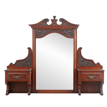 MANIFATTURA INGLESE PRIMI DEL '900, Specchiera con due alzate