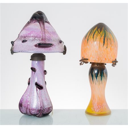 MANIFATTURA EUROPEA DEL XX SECOLO, Due lampade da tavolo