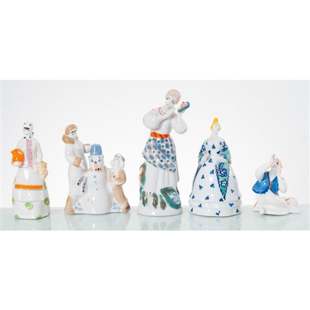 MANIFATTURA EUROPEA DEL XX SECOLO, Cinque piccole sculture