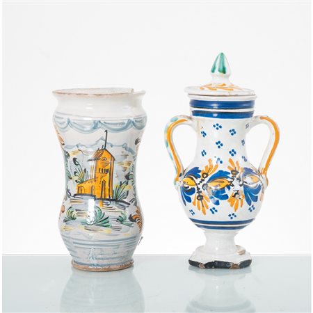 MANIFATTURA ITALIANA DEL XIX SECOLO, Potiche e brocca