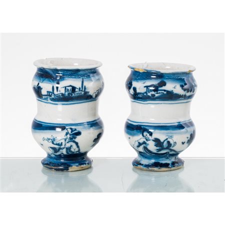 MANIFATTURA DI SAVONA DELLA FINE DEL XVIII SECOLO, Coppia di albarelli