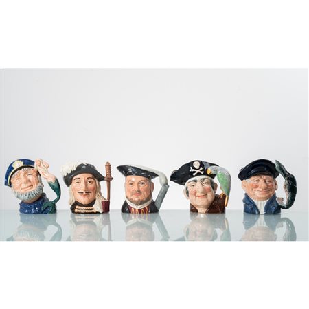 MANIFATTURA INGLESE DEL XX SECOLO, Cinque boccali