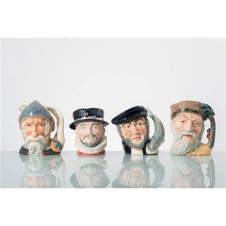 MANIFATTURA INGLESE DEL XX SECOLO, Quattro boccali