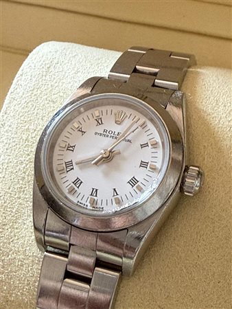 Rolex Modello Oyster Perpetual 76080