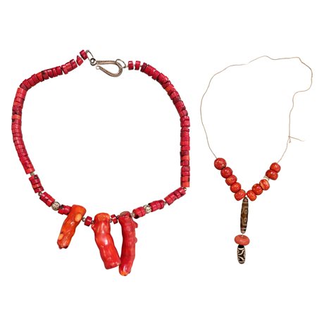 Collana in corallo tibetano