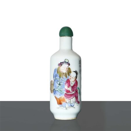 Vasetto portatabacco , periodoo Tongzhi wu shuang pu, 19° secolo