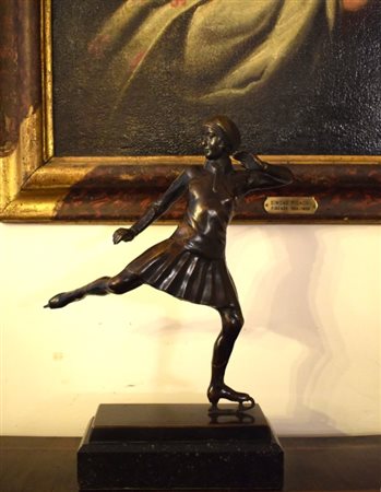 Scultura in bronzo raffigurante pattinatrice sul ghiaccio H cm 37.5 Firmata...