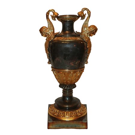 Vaso in metallo patinato e dorato, Empire Style, 20° secolo