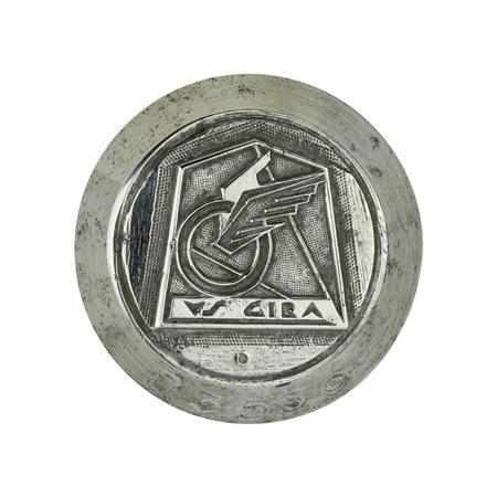  
P U S Gira 32 x 32 mm 
 