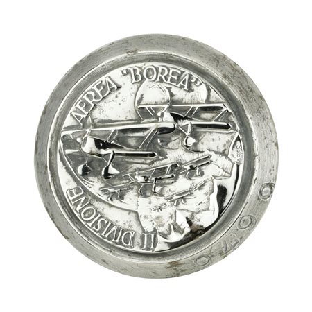  
P Il Oivisione Aerea 'Borea" 36 x 39 mm 
 