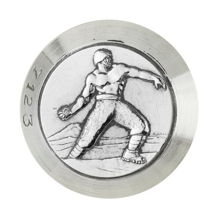  
P Soldato Che Lancia Una Bomba A Mano 41 x 41.  mm 
 