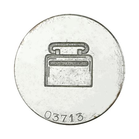  
N Banca Popolare Di Milano 45 x 39 mm 
 
