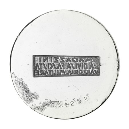  
N Magazzini La Divisa Fascista Sartoria Militare 77 x 55 mm 
 