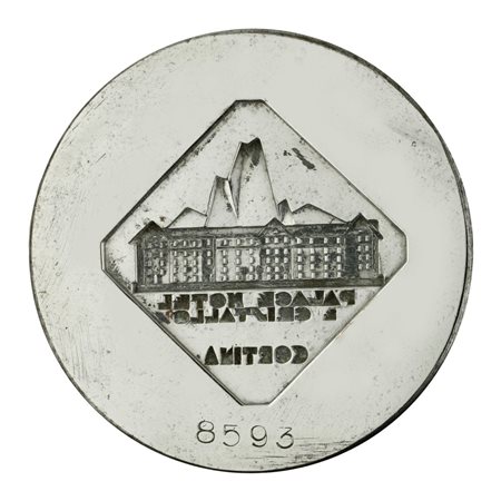  
N Palace Hotel Cristallo Cortina 62 x 51 mm 
 