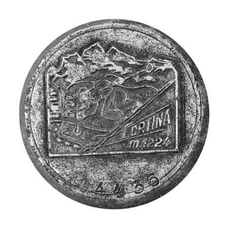  
P Cortina M. 1224 47 x 41 mm 
 