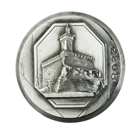  
P Castello 45 x 43 mm 
 