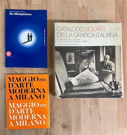 MANUALI D'ARTE - Lotto unico di 3 cataloghi