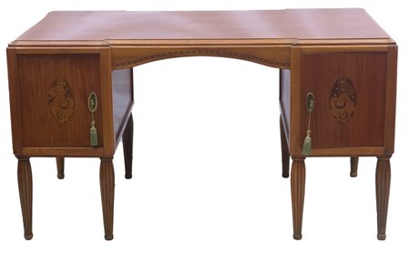 Gauthier - Poinsignon (XIX  - XX sec.) 
Scrittoio  anni '10 del XX secolo
legno di cedro e  madreperla 75 x 138 x 80 cm