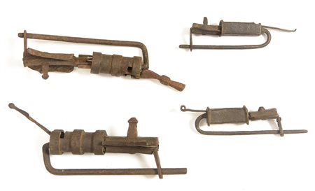  
Quattro antiche serrature India XIX secolo
 