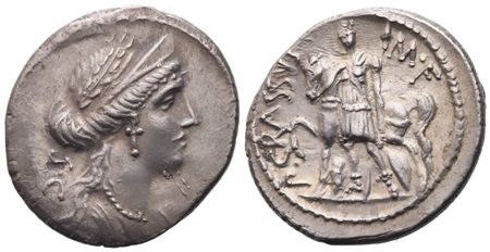 P. Licinius Crassus, Denarius, 55 BC; AR (3,58 g; 19 mm; 9 h)