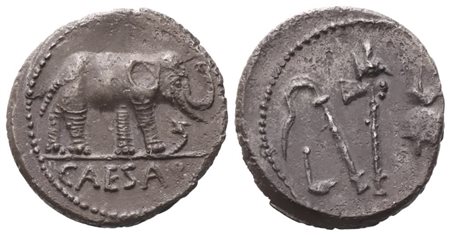 Julius Caesar, Denarius, April-August 49 BC; AR Denarius (3,54 g; 17 mm; 4 h)