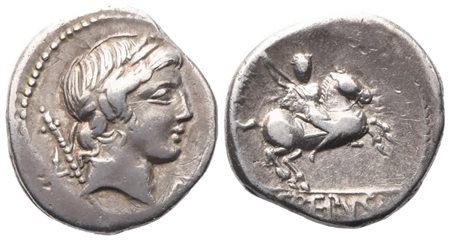 P. Crepusius, Denarius, 82 BC; AR (3,45 g; 17,3 mm; 3 h)