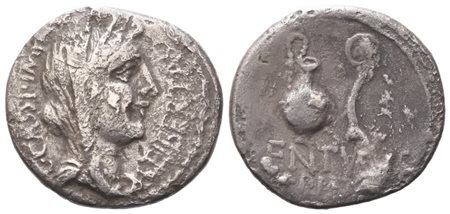 C. Cassius Longinus, Denarius, 43-42 BC; AR (3,11 g; 17,6 mm; 6 h)