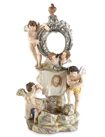 Arte napoletana, secolo XVIII-XIX. Reliquiario in porcellana policroma con cher